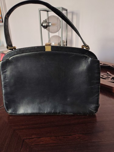 Harrods vintage handbags