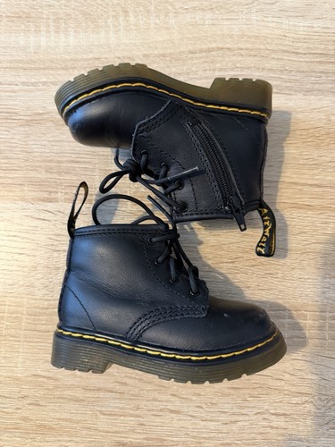Martens black leather - dr.,
