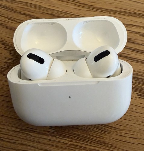 Apple airpods pro 1st gen - apple,