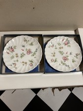 Wedgwood Rosehip Boxed Plates