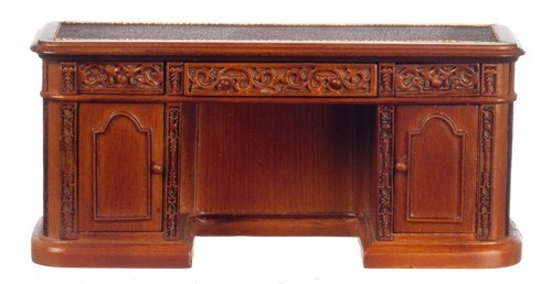 Dolls house quality - dolls,