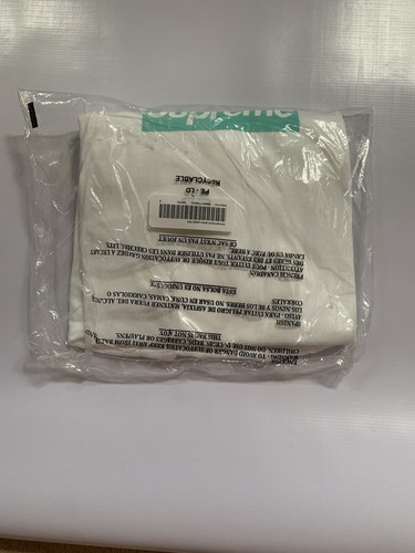 Supreme tiffany box logo - tiffany,