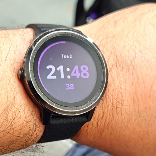 Garmin vivoactive - garmin,