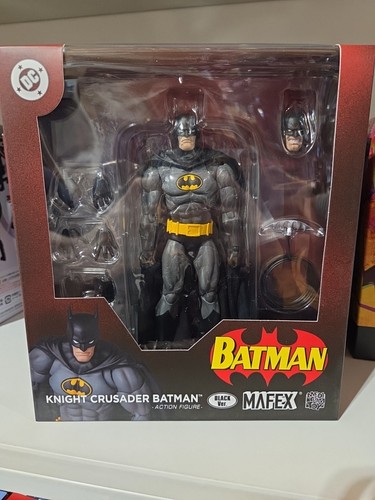 Batman knight crusader black - crusader,
