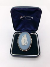Vintage Wedgwood Blue Jasperware Brooch in Box