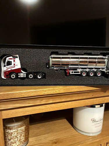 Wsi scale volvo aero - wsi,