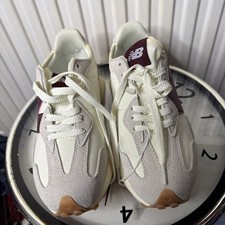 New Balance 327 Womens Fashion
