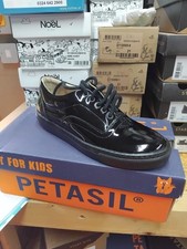 Petasil Girls School Shoe -