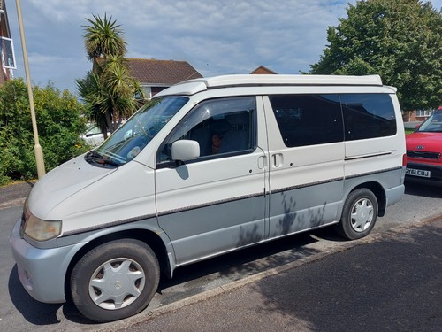 Mazda bongo with rack thule - with,
