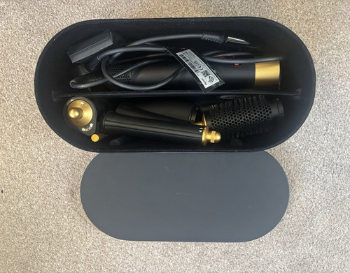 Dyson airwrap complete set - dyson,