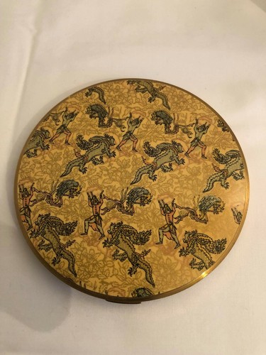 Vintage ladies compact vogue - vintage, compact,