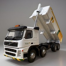 Corgi CC13502 Volvo FM Aggregate Tipper – Tarmac - 1:50 scale