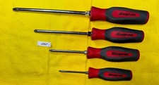 Snap On Tools SHDZ40R SDDD41MB 4pc Red & Gray Hard Grip Pozi PZ Screwdriver Set