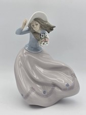 Lladro #5590 Spring Breeze