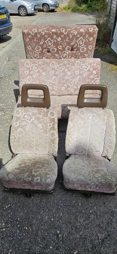T25 front seats - front, bed