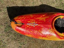Pyranah Mamba 8.0 Kayak Red and Orange White Water/ Surfing/Rivers weight 19kg