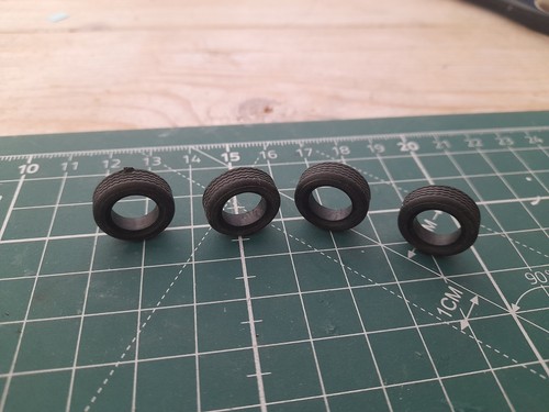 43rd scale rubber car - 4x, 1/43rd