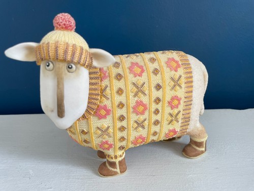 Border fine arts ewe and - ewe, me