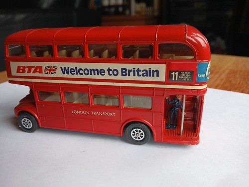 Corgi london routemaster - corgi,