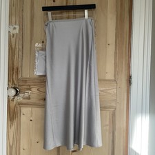 BNWT Uniqlo  Size MEDIUM Bias