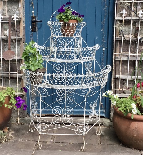 Antique demi lune wirework - demi-,