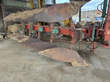 Kverneland Working Plough 5