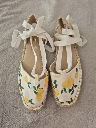 Bnwot beautiful primark lemon - primark,