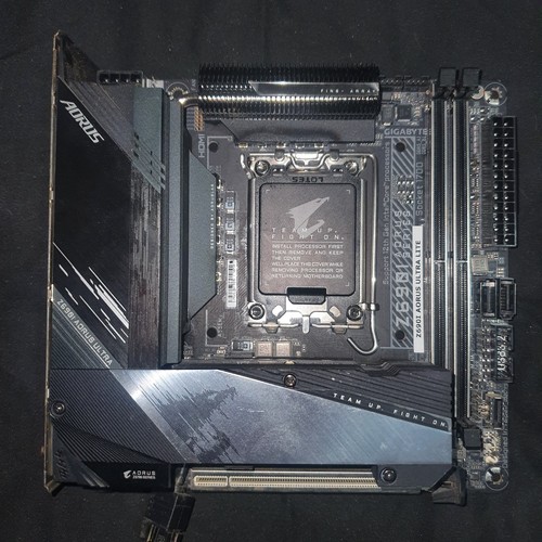 Gigabyte z690i aorus - z690i, ultra