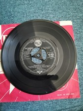 Elvis Presley Heartbreak Hotel