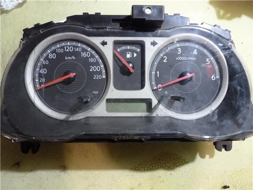 Nissan note item23 - nissan,