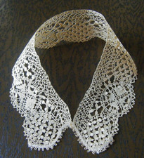 1900 Antique Silk Maltese Lace