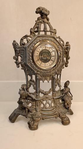Lovely vintage baroque - lovely,