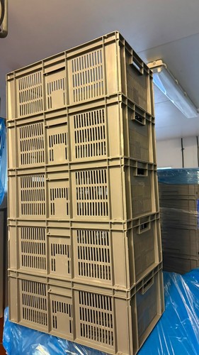 Vented plastic crates - vented,