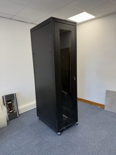 Server cabinet large black - black, on