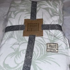 Marks & Spencer William Morris Throw 130cm X 170 Cm Sage 