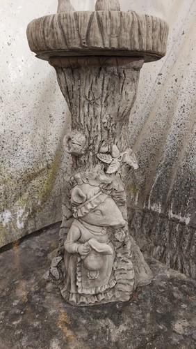Latex and fibreglass - latex,