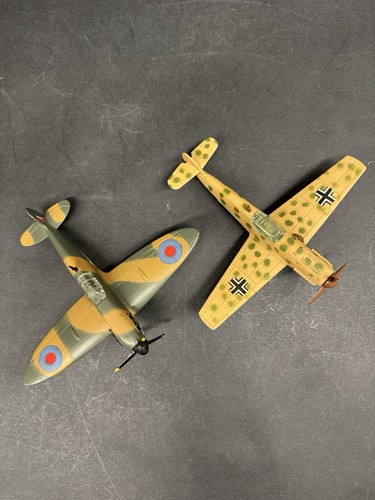 Dinky toys england - dinky,