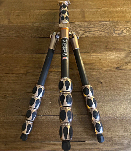 Three legged thing - legged, thing-