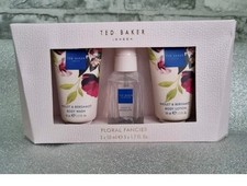 TED BAKER ❤️ FLORAL