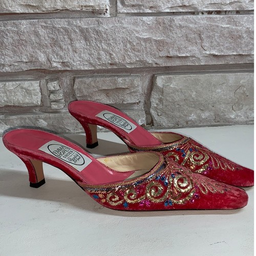 Emma hope regalia for feet - emma,