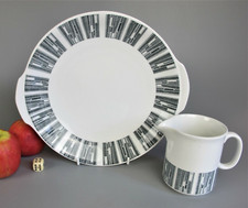 "Madison" Cake Serving Plate &