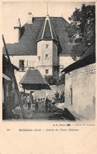 Saddles - Entrance Of The Old