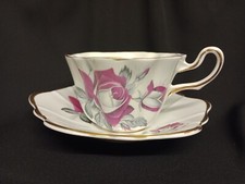 2 Royal Tara Fluted Fine Bone