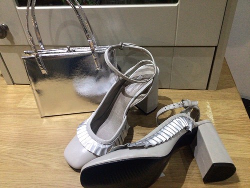 River island grey - island,