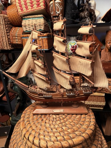 Rare vintage wooden model - vintage,