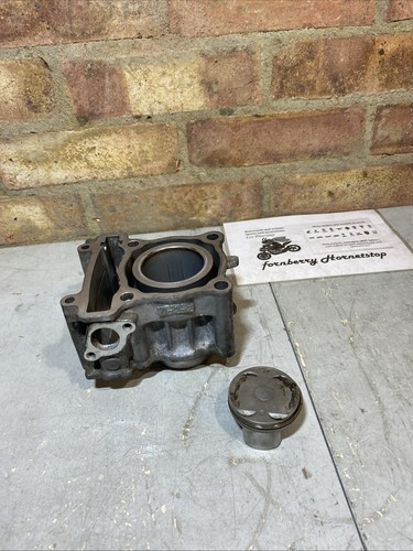 Yamaha yzf 125 2015 engine - 125,
