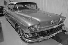 Sunstar 1:18 Scale Buick
