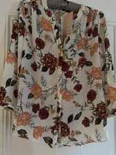 NWT NYDJ Blouse Pintuck Floral