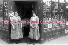 LO 3115 - Grocers Shop