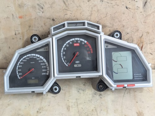 Aprilia rst 1000 futura - rst,